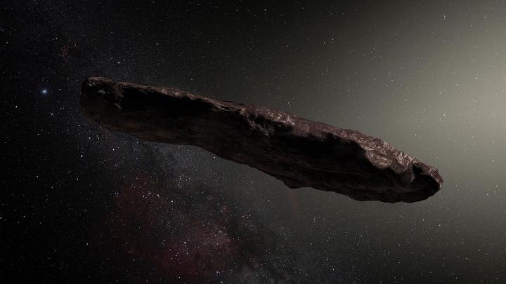 Wizja artystyczna międzygwiazdowej planetoidy ‘Oumuamua. Źródło: ESO / M. Kornmesser.