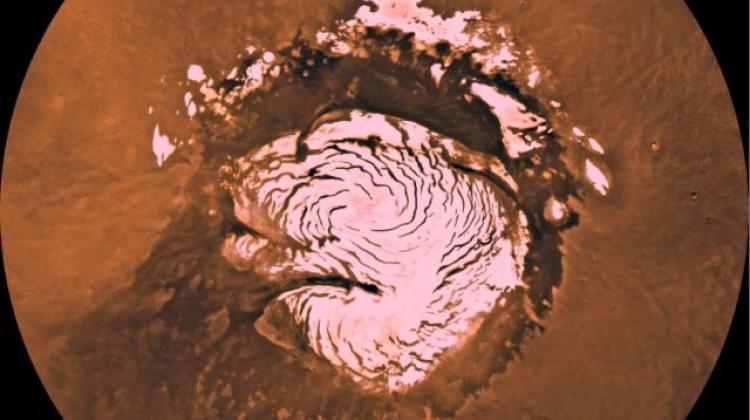 Północna czapa polarna Marsa. Źródło: NASA/JPL/USGS.