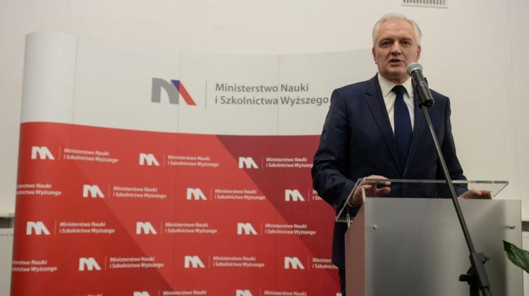 Wicepremier, minister nauki i szkolnictwa wyższego Jarosław Gowin. Fot. PAP/ Marcin Obara 11.01.2016