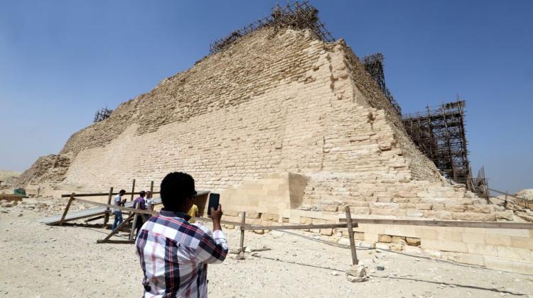 Piramida faraona Dżesera. Fot. PAP/EPA/ KHALED ELFIQI 16.09.2014