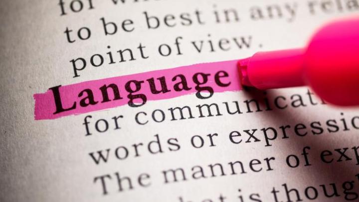 W wielojęzycznej rodzinie lepsze efekty da swobodne podejście do nauki języka
