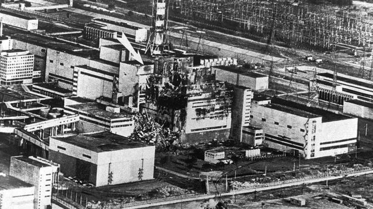Elektorwnia atomowa wCzernobylu na Ukrainie - reaktor 2 zniszczony w katastrofie w1986 r., Zdjęcie z 9 maja 1986/ PAP/EPA.
