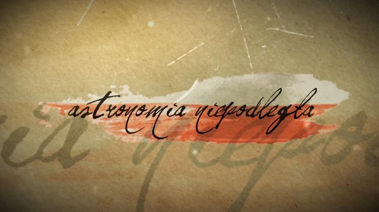 Logo dokumentalnego cyklu telewizyjnego „Astronomia niepodległa”. Źródło PTA/ TVP.